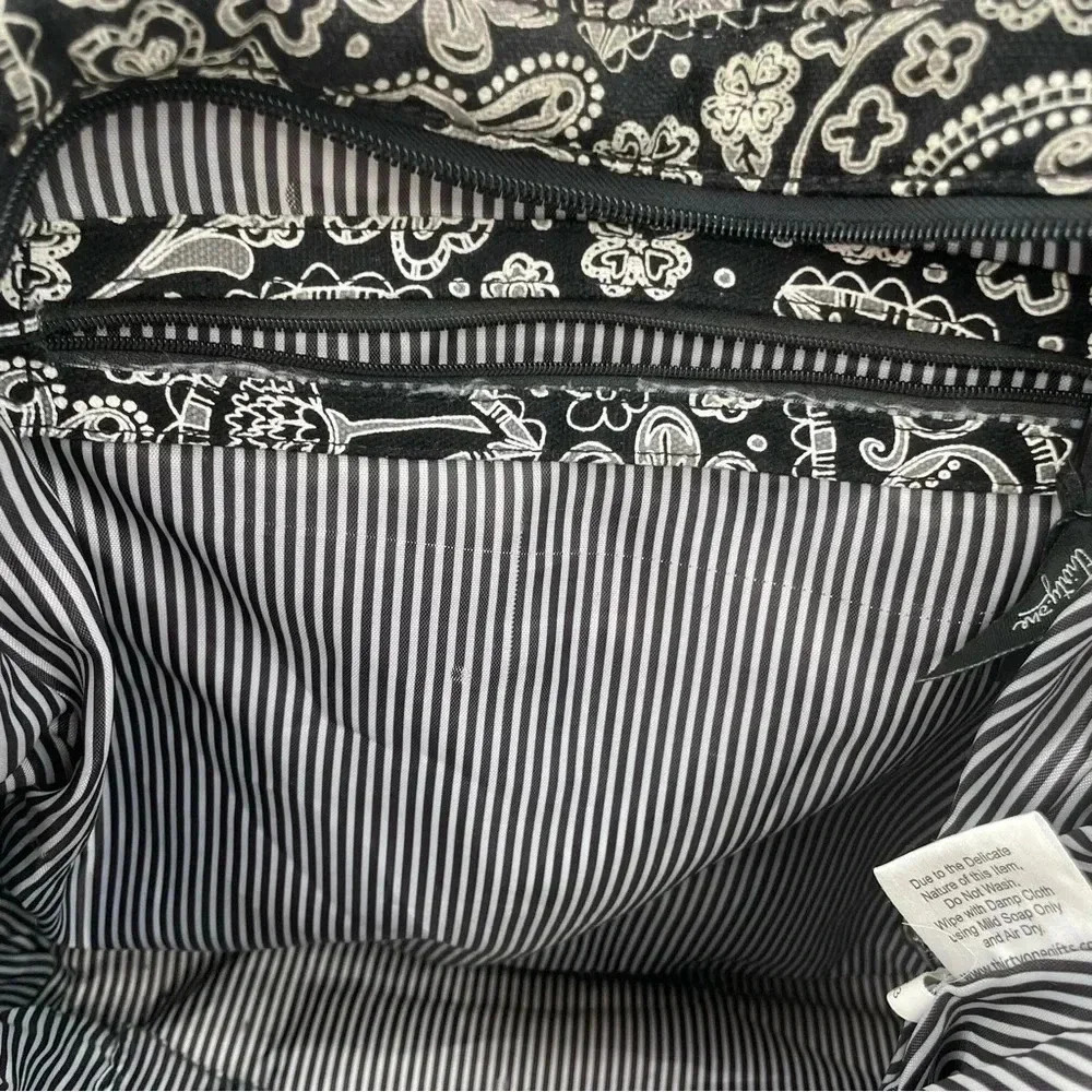 Thirty One Paisley Shoulder Bag Purse Black White Zip Closure Pockets 13”x14” - Picture 8 of 16